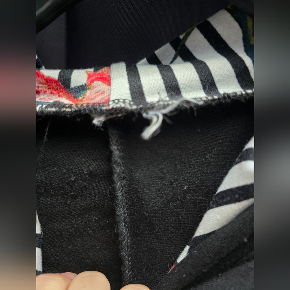 Floral Striped Hoodie - Picture 5 of 7